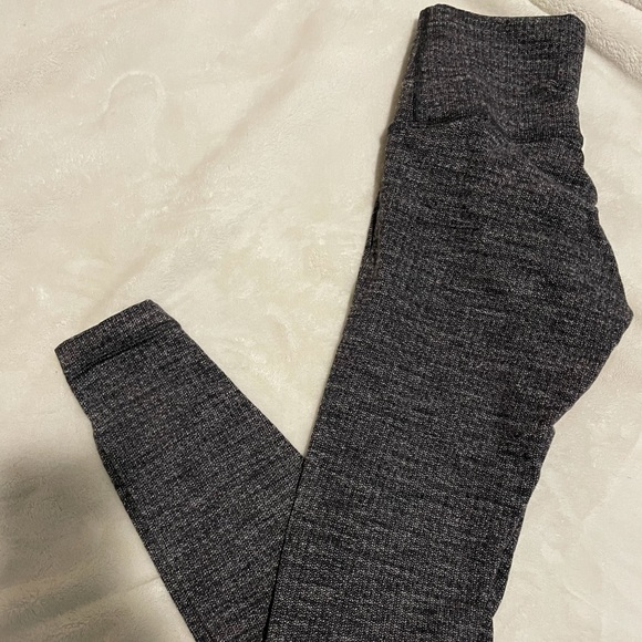 Lululemon Wunder Under Leggings - Picture 1 of 1